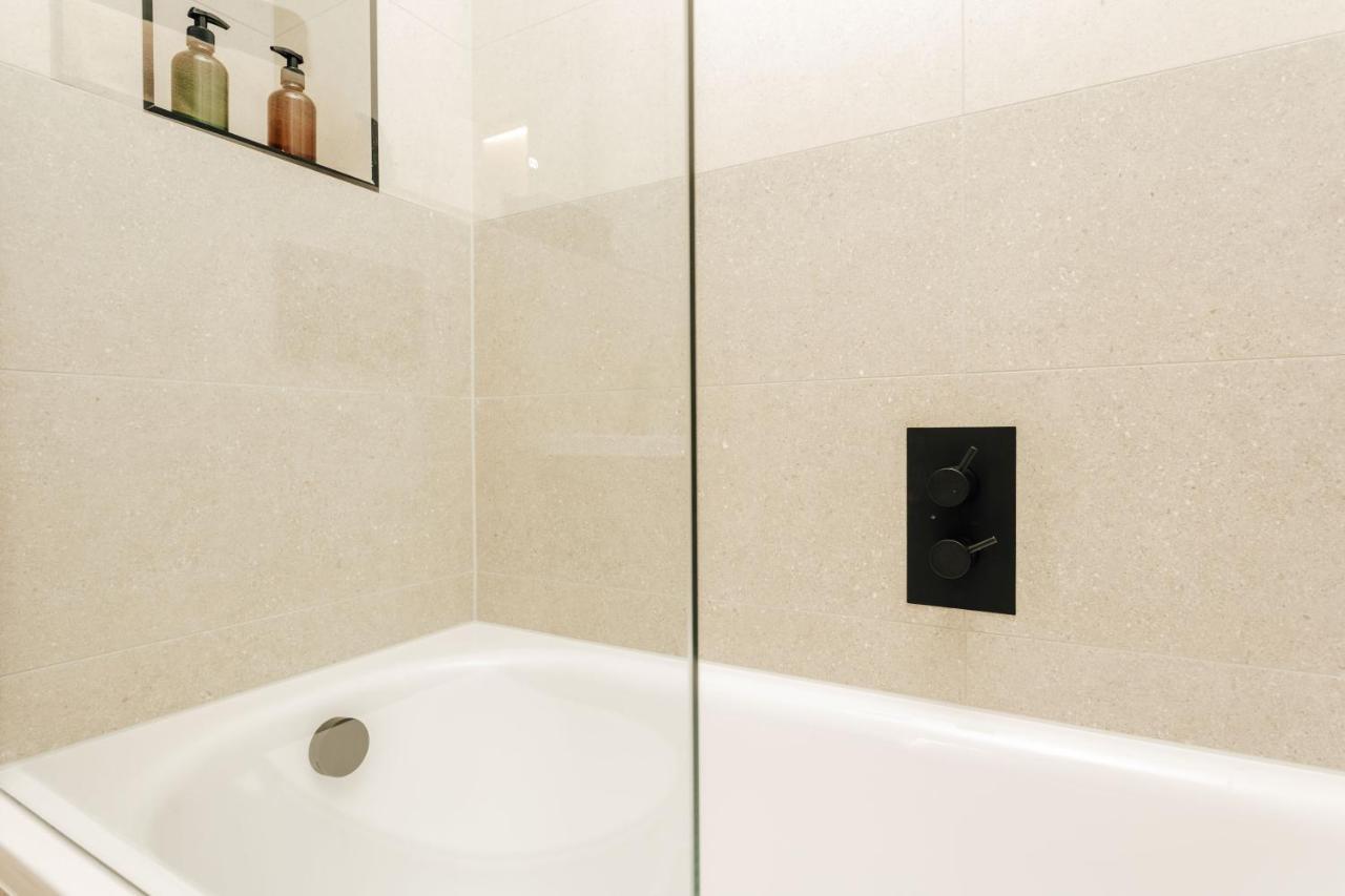 Premier Refurbished Central Flat Bournemouth Eksteriør bilde